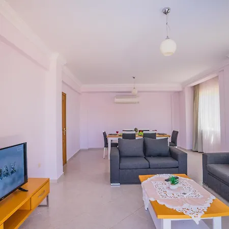 Hanel Life Royale 15 With Private Pool フェティエ